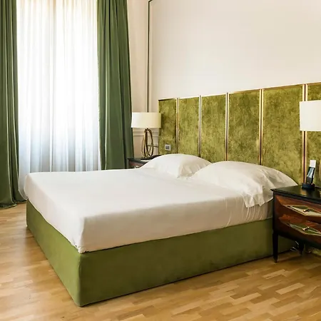 Palazzo Dama - & - Preferred & 5* Řím