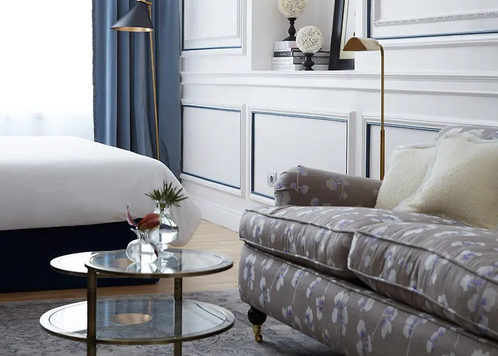 Palazzo Dama - & - Preferred &