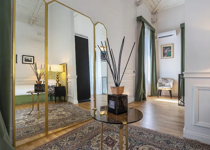 Palazzo Dama - & - Preferred &